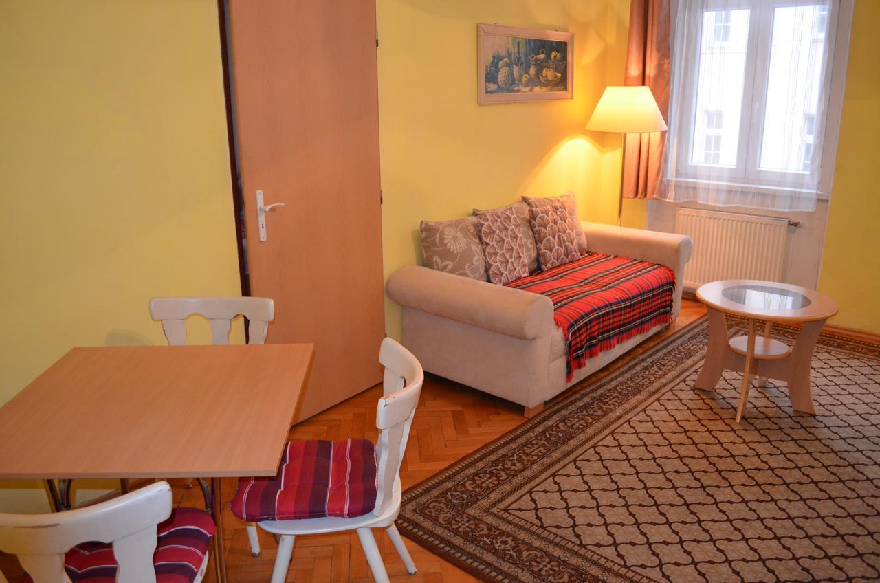 Ab Apartments Karlovy Vary Kültér fotó