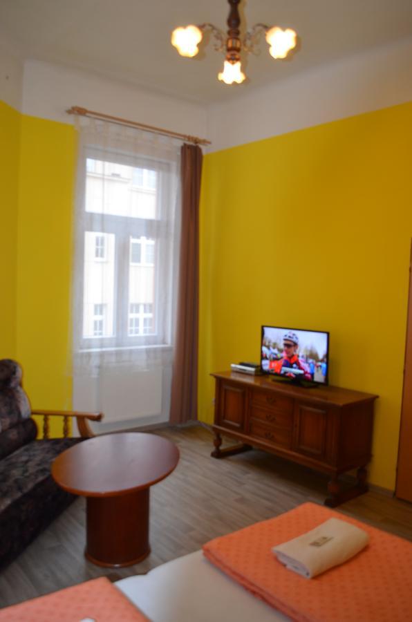 Ab Apartments Karlovy Vary Kültér fotó